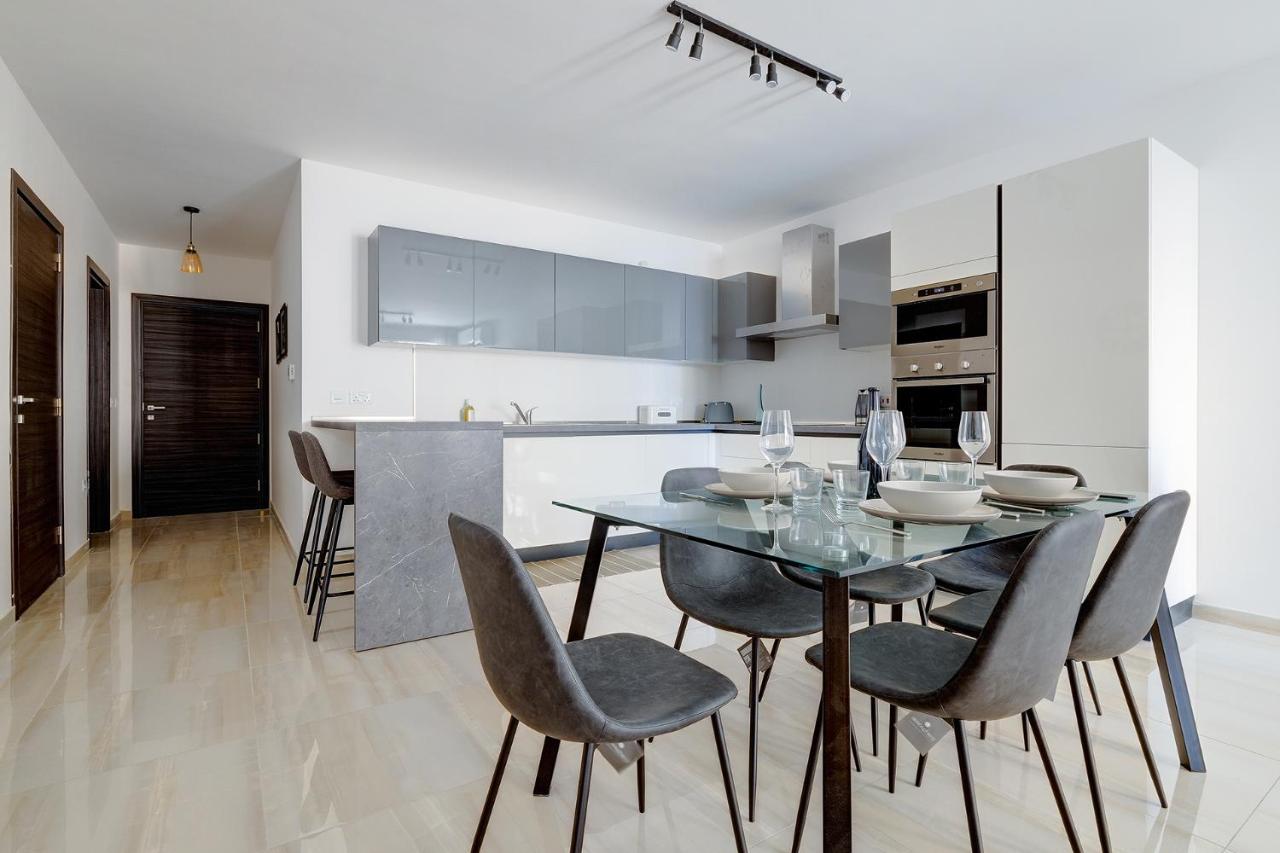 Chic 2Br Apartment, Ideal Location Ta Xbiex Kültér fotó